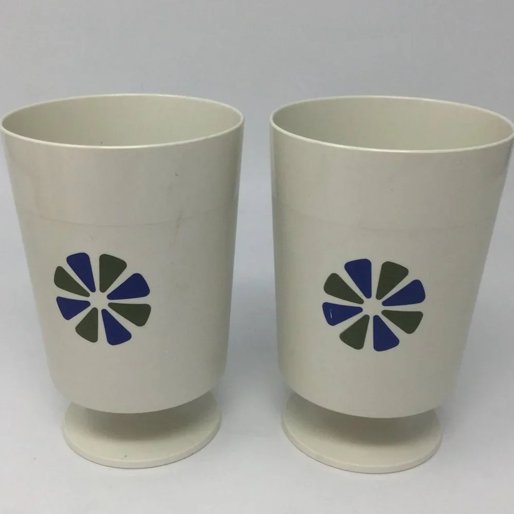 David Douglas MidCentury Plastic Cups 4